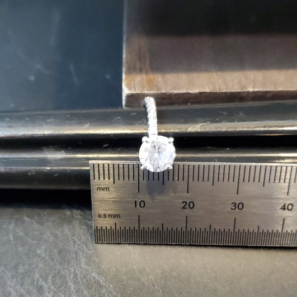 Size 9.25 925 Sterling Silver Round Cubic Zirconia Gem Cute Ring - Picture 7 of 8